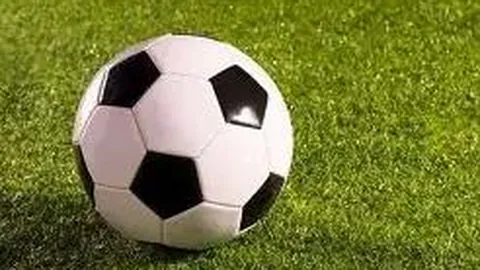 艾迪赢得斯卢茨基信赖，坐稳申花核心位置